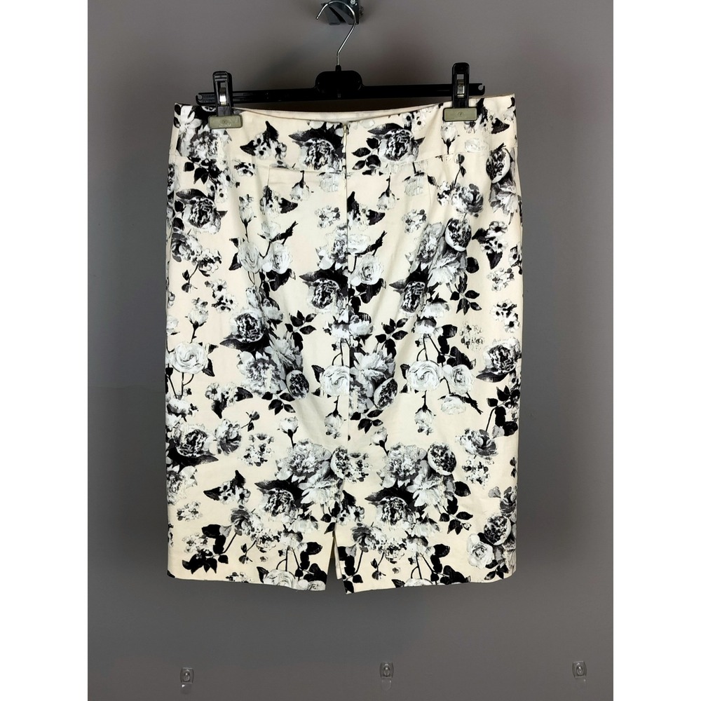 Lord & Taylor Cotton Stretch Floral Pencil Skirt Size 10 Ivory Black Tailored